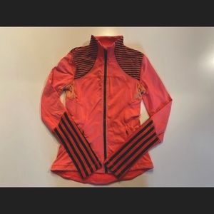⭐️Lululemon Forme Jacket Classic Stripe